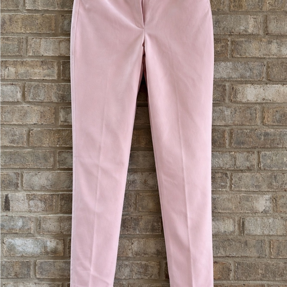 White House Black Market Blush Pink Cropped Ankle Pants